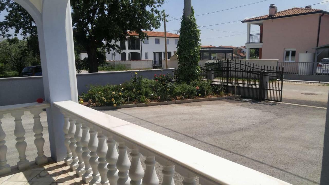 Apartman Janja Porec Luaran gambar